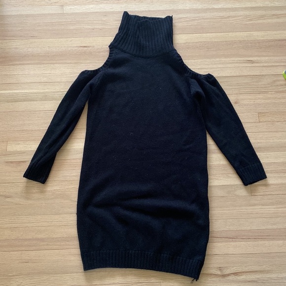 EUC Wildfire Cold Shoulder Turtleneck Sweater Dress - Picture 2 of 6